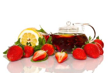 fruit tea with strawberries