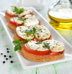 Bruschetta with tomatoes and mozzarella