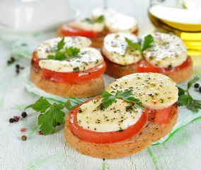 Bruschetta with tomatoes and mozzarella
