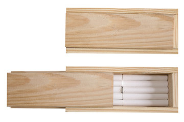 Close and open eraser case