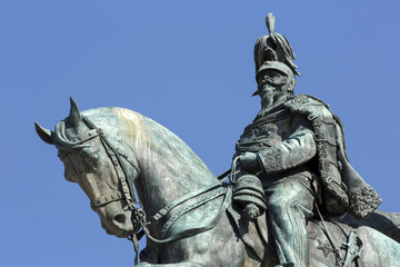 Statue on Monumento a Vittorio Emanuele II in Piazza Venizia, Ro