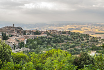 Fototapeta na wymiar Montalcino (Toskania)