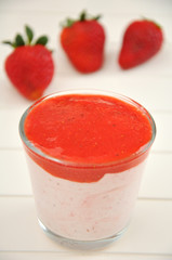 Erdbeer Dessert Creme