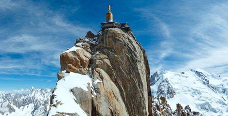 Fototapeta premium Mountain top station (Aiguille du Midi, France).