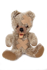 Verletzter Teddy