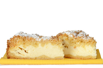 2 Kuchenstücke