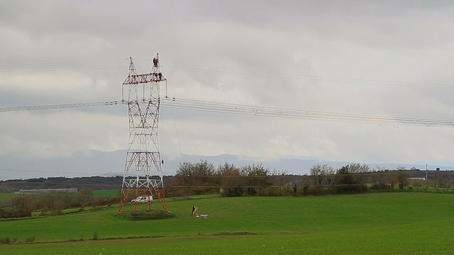 Torre el&eacute;ctrica