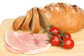 Bread ham and tomatoes