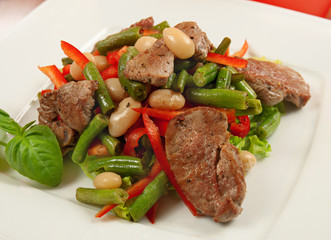 Salad with meat and vegetables
