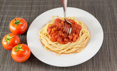 Spaghetti with tomato sauce, pasta