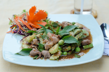 barbecued beef salad