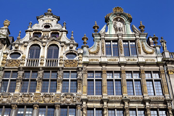 Fototapeta na wymiar Guildhalls in the Grand Place in Brussels.