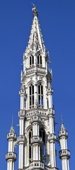 Fototapeta na wymiar The Tower of Brussels Town Hall/City Hall in Grand Place