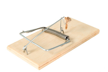 A mouse trap with golden ring