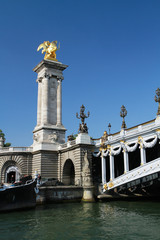 Fototapeta na wymiar Ponte Alexandre III