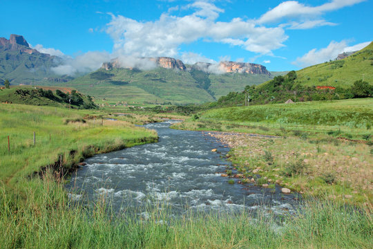Tugela river with the Drakensberg Mountains beyond
