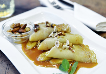 pancakes with apricot jam