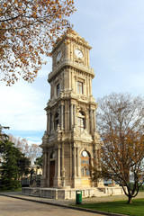 Fototapeta na wymiar tower with clock in dolmabahce palace - istanbul