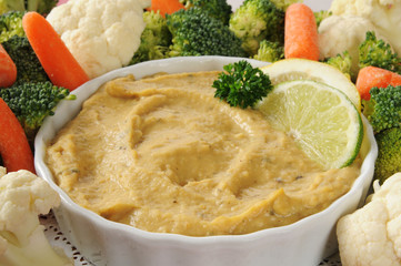 Hummus with vegetables
