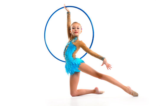 5,011 Rhythmic Gymnastics Hoop Stock Photos, High-Res Pictures, and Images  - Getty Images