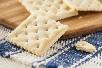 Organic Whole Wheat Soda Crackers