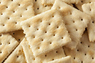 Organic Whole Wheat Soda Crackers