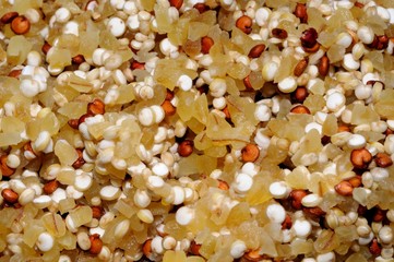 Dried quinoa and bulgar wheat © Arena Photo UK