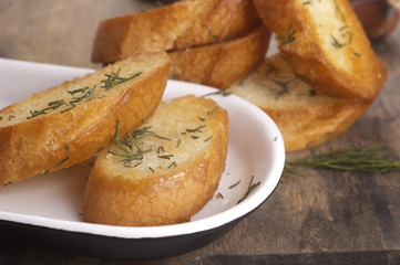 garlic bread