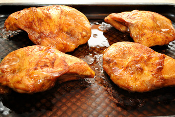 Crispy Chicken Breasts in a Baking Pan