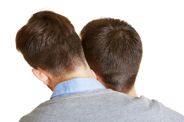 Zwei junge schwule Männer von hinten
