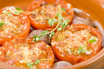 Tomates al Ajillo (Tomatoes with garlic). Spanish tapas dish.
