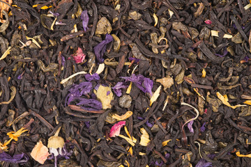 Tea with strawberry flavor and passion fruit