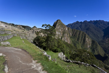 Machu Picchu with the Huayna Picchu in the background - Peru © worldwidephotoweb