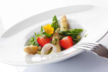 Delicious asparagus starter