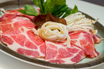 Raw meat sukiyaki
