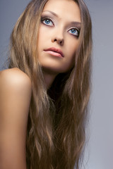Naklejka premium closeup woman face portrait