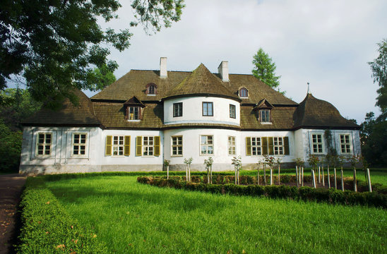 Muzeum - dworek w Koszutach