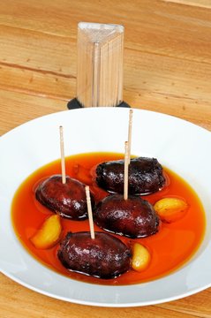 Chorizo with garlic in oil tapas, Spain © Arena Photo UK