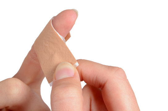 finger mit pflaster