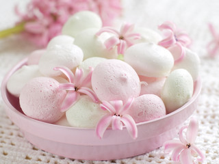 Meringue cookies