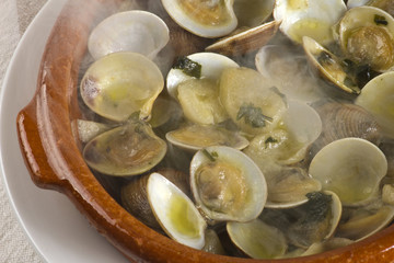 Cazuela de almejas