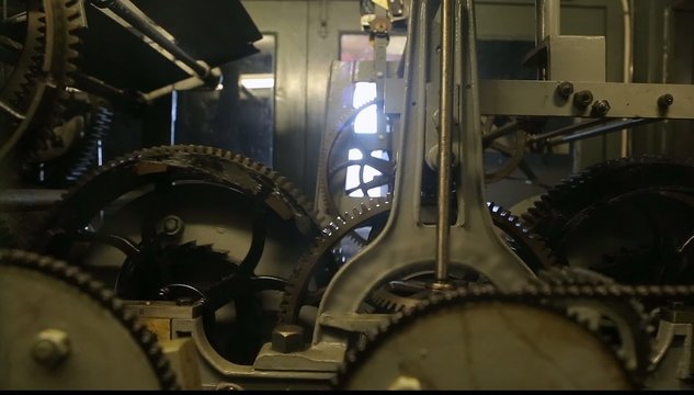 Riesiges mechanisches Uhrwerk