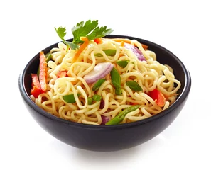 Foto op Plexiglas bowl of chinese noodles with vegetables © Mara Zemgaliete