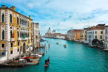 Fototapeta na wymiar Wenecja Grand Canal, Blick auf Santa Maria della Salute