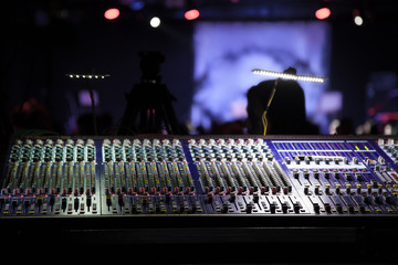 Mixing console.