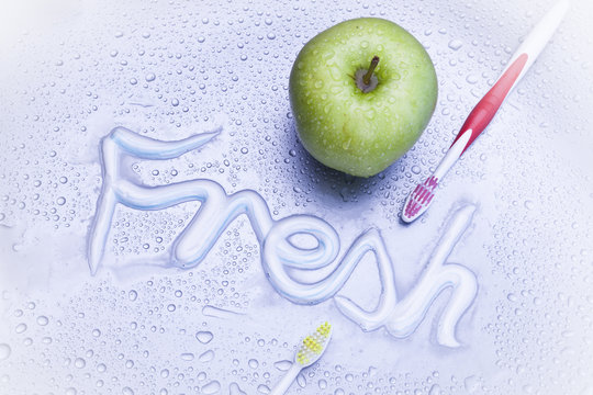 fresh breth and clean teeth concept
