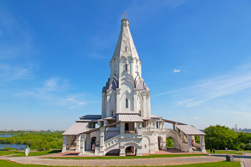 Fototapeta na wymiar Church of the Ascension in Kolomenskoye, Moscow, Russia.
