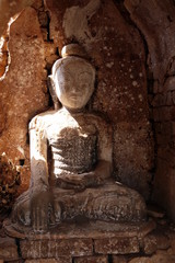 Statue in Shwe Inn Thein Paya temple, Inlay, Myanmar
