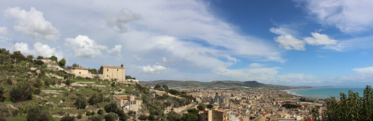 Dalla collina al mare