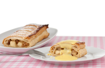 Apfelstrudel